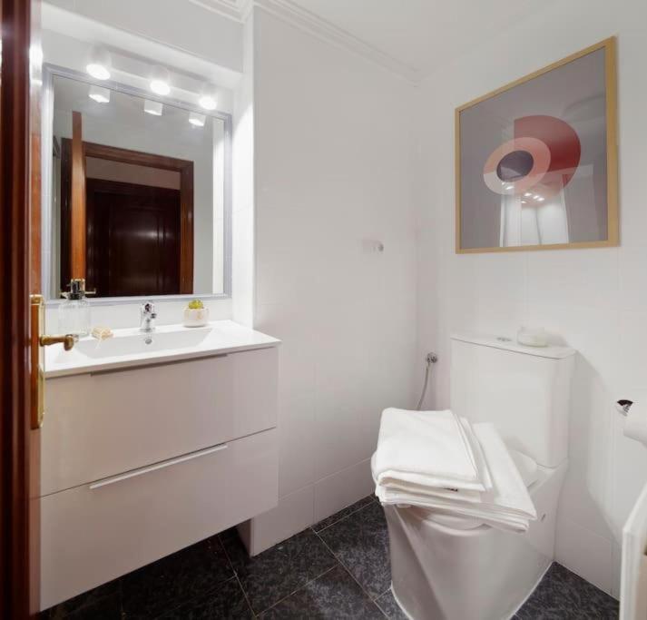 Apartamento Maura 2 Dormitorios 오비에도 외부 사진